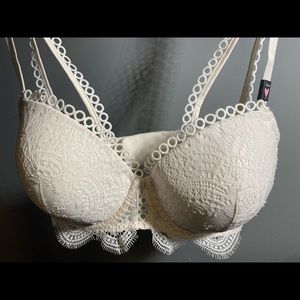 Victoria’s Secret Demi Lined Bra